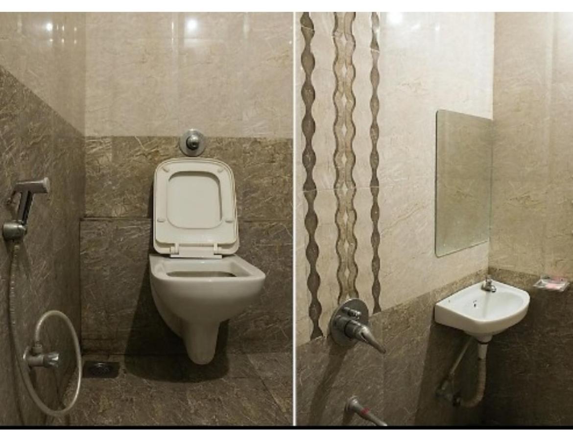 Hotel Adarsh, Ujjain Esterno foto
