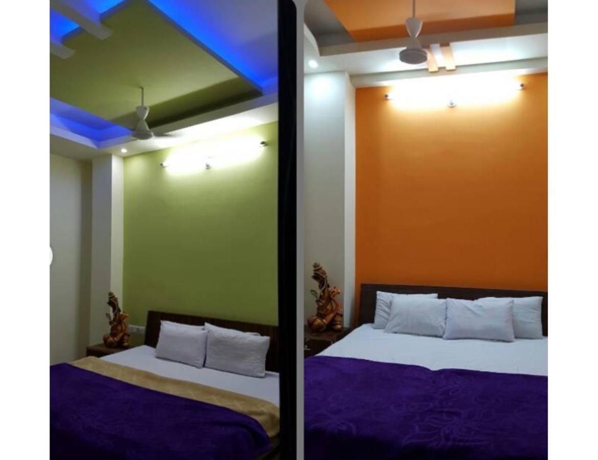 Hotel Adarsh, Ujjain Esterno foto