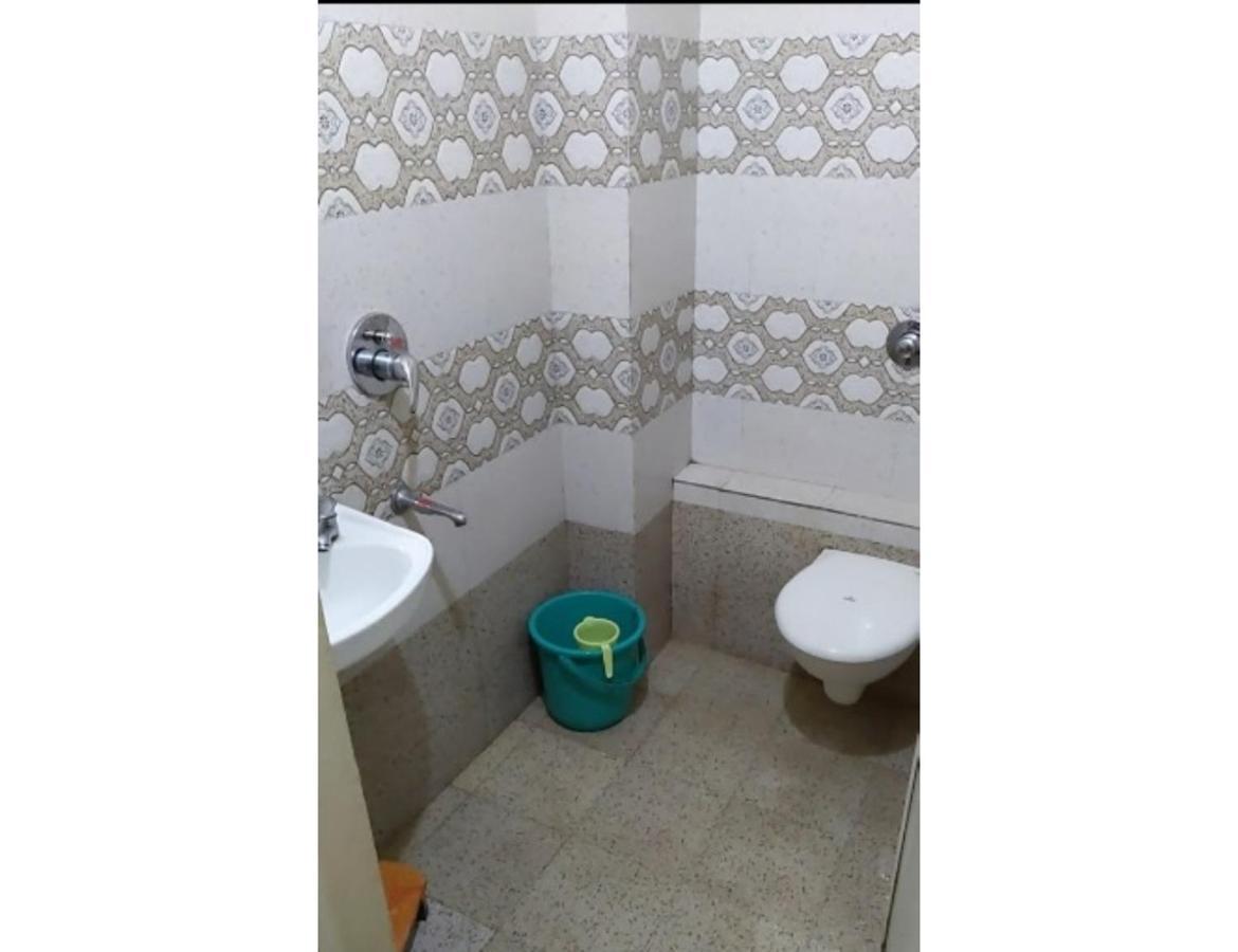Hotel Adarsh, Ujjain Esterno foto
